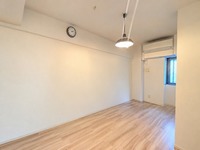 その他内観写真:掲載写真は、室内のイメージをより分かりやすくご覧いただくため、AIによる画像加工で家具・荷物等を一部削除しています。実際の室内状況とは異なる場合がありますので、あらかじめご了承ください。